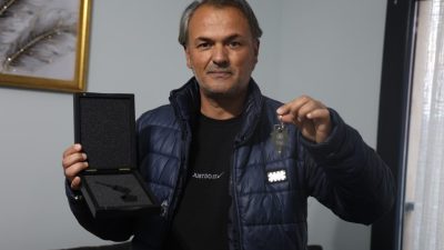 Depremin vurduğu Hatay’ın Payas ilçesinde yaşayan afetzede vatandaş, yeni evinin