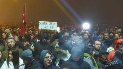 6 Şubat dolayısıyla Köprübaşı’nda buluşan on binlerce halk protokol isimleri