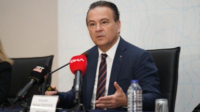 Kandilli Rasathanesi Müdürü Prof. Dr. Haluk Özener, bir fayın 7.5