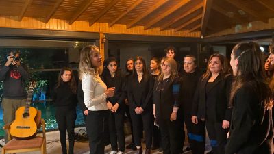 İzmir Açık Depo Gönüllüleri, Hataylı kadınlarla birlikte tiyatro etkinliği gerçekleştirdi.