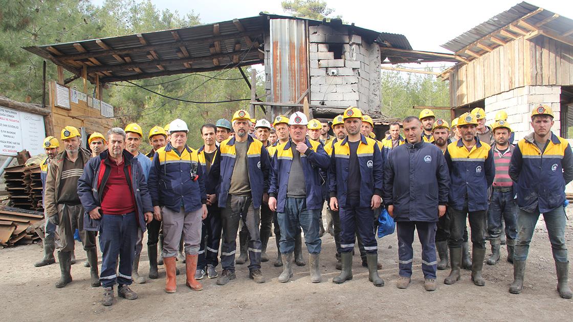 Depremzedeler ile madencilerin bağı kopmadı 