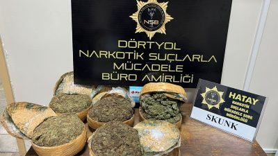 Hatay’ın Dörtyol ilçesinde uyuşturucu operasyonunda gözaltına alınan 3 şüpheli tutuklandı.