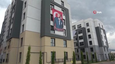 Hatay’ın Payas ilçesinde inşa edilen afet konutları için ön sözleşme