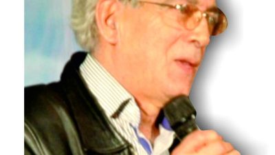 İskenderun basın tarihinin kilometre taşlarından, Gazeteci-yazar-müzisyen Akay Eren tedavi gördüğü