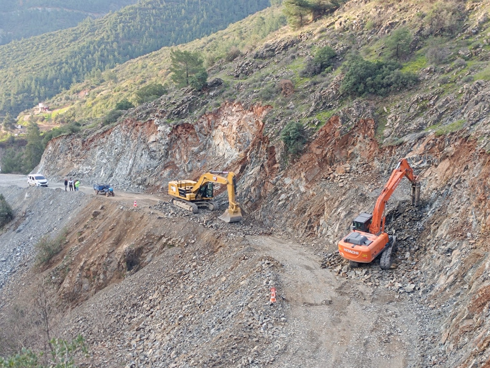 Serinyol –Madenli yoluna devam