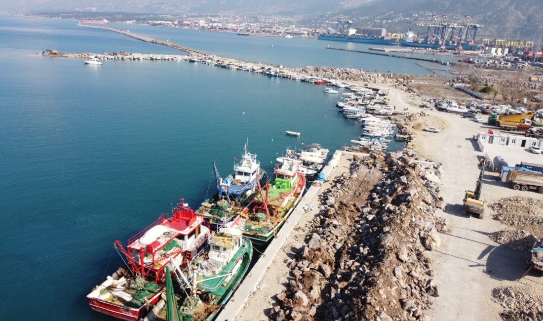 Hatay’ın İskenderun ilçesinde, depremlerde