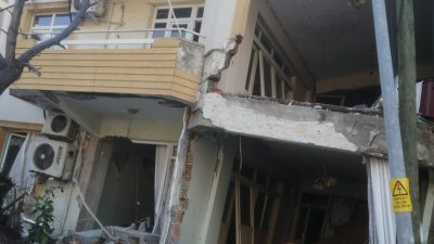 Antakya siyasetinin tanınmış isimlerinden Hüseyin Ata Köşgöz, 6 Şubat deprem