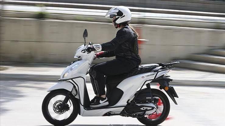 B sınıfı Ehliyet sahibi 125 cc motor kullanabilecek