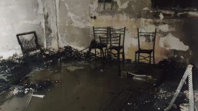 Hatay’ın Defne ilçesi, Yeniçağ Mahallesi’nde meydana gelen bir ev yangını,