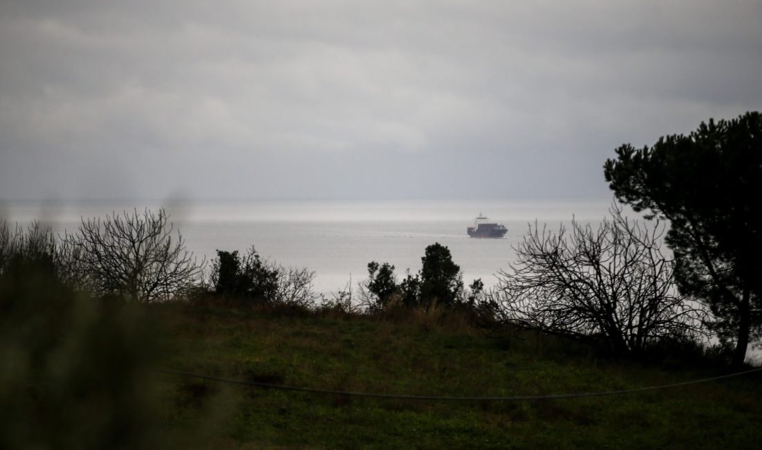 Marmara Denizi'nde, İmralı Adası'nın