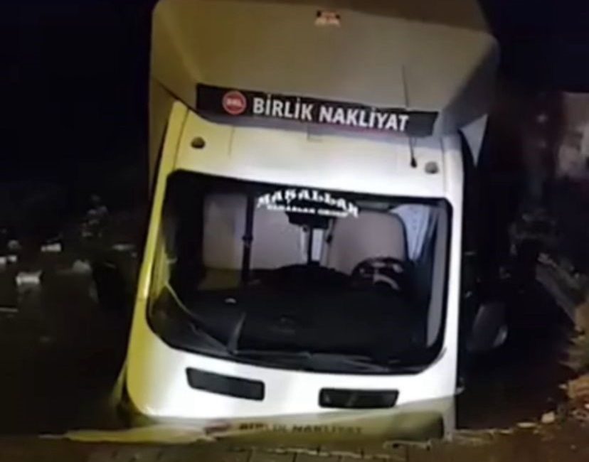 Hatay’ın Samandağ ilçesinde yağışlı