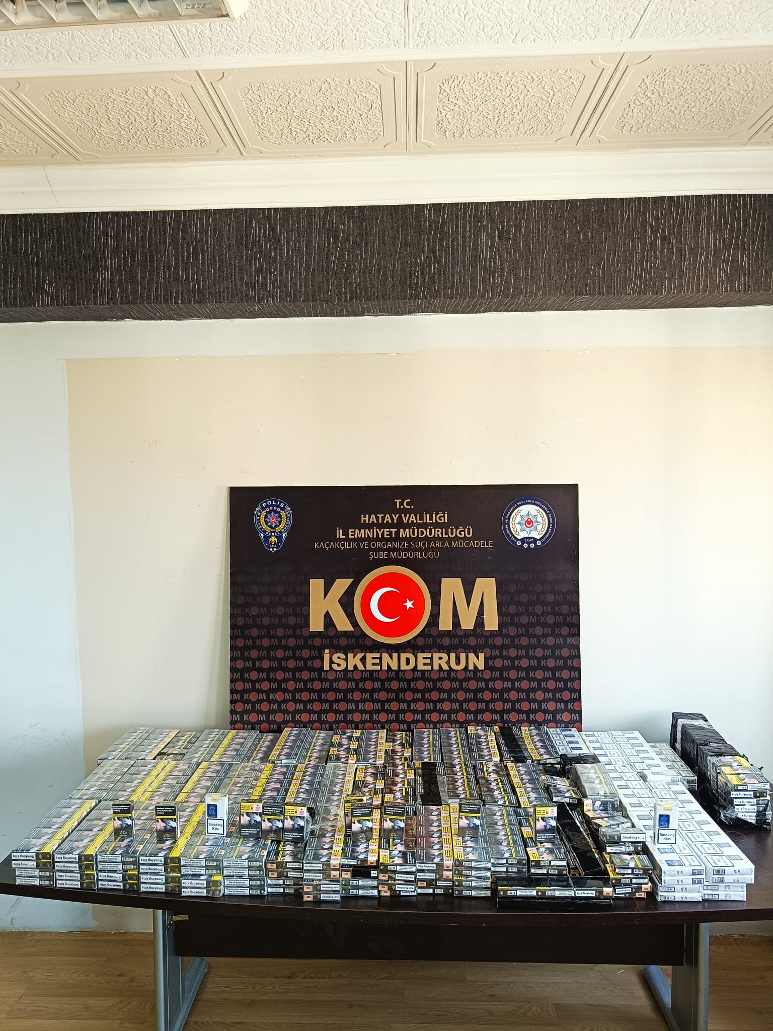 1400 paket kaçak sigara ele geçirildi