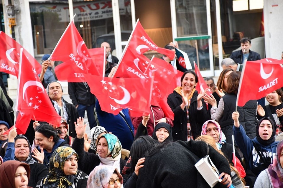 Saadet Partisi seçim koordinasyon merkezini açtı