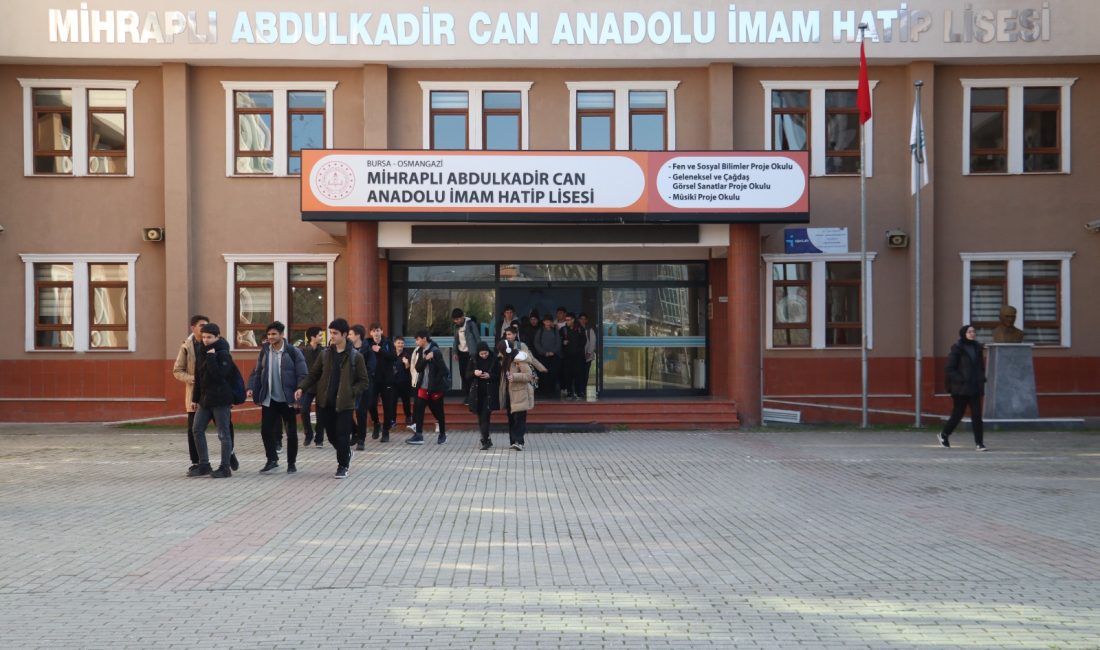 Hatay'da, depremde hayatını kaybeden