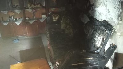 Hatay’ın İskenderun ilçesinde bir evde çıkan yangında yaşlı kadın hayatını