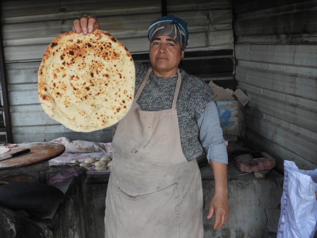 Tandır Ekmeği: Depremzede kadınların gelir kapısı