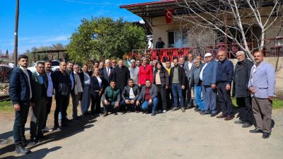 Mahalle ziyaretlerinde vatandaşlarla buluşan Savaş, Kumlu ilçesinin çeşitli mahallelerinde vatandaşlarla