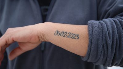 Hatay'ın İskenderun ilçesinde, 6 Şubat 2023'teki depremlerde 9 yakınını kaybeden