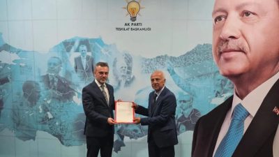 AK Parti Kırıkhan İlçe Başkanlığı görevini sürdürmekte iken ilçe belediye