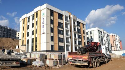 Kahramanmaraş merkezli 6 Şubat’taki depremlerden etkilenen Hatay, Adana ve Osmaniye’de