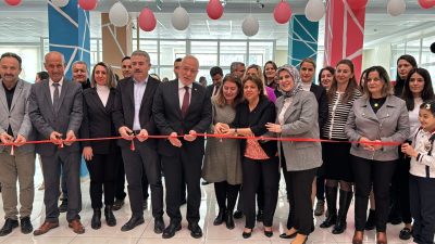 Hatay’ın İskenderun ilçesinde “Dilimizin Zenginlikleri Projesi” kapsamında hazırlanan sergi açıldı.