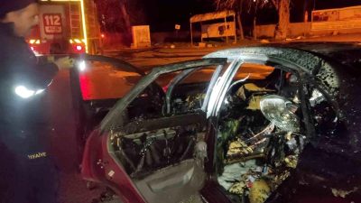 Hatay’ın Hassa ilçesinde bir otomobilde çıkan yangını itfaiye ekipleri söndürdü.Hassa