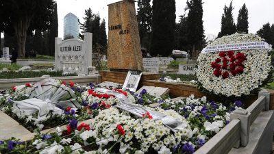 Hatay'ın ana vatana katılmadan önceki ilk ve tek Cumhurbaşkanı Tayfur Sökmen,