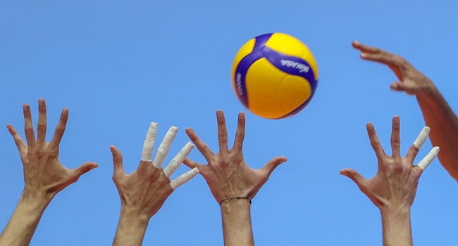 Voleybol AXA Sigorta Efeler