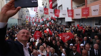 Hatay Büyükşehir belediye başkanı aynı zamanda CHP adayı Lütfü Savaş,
