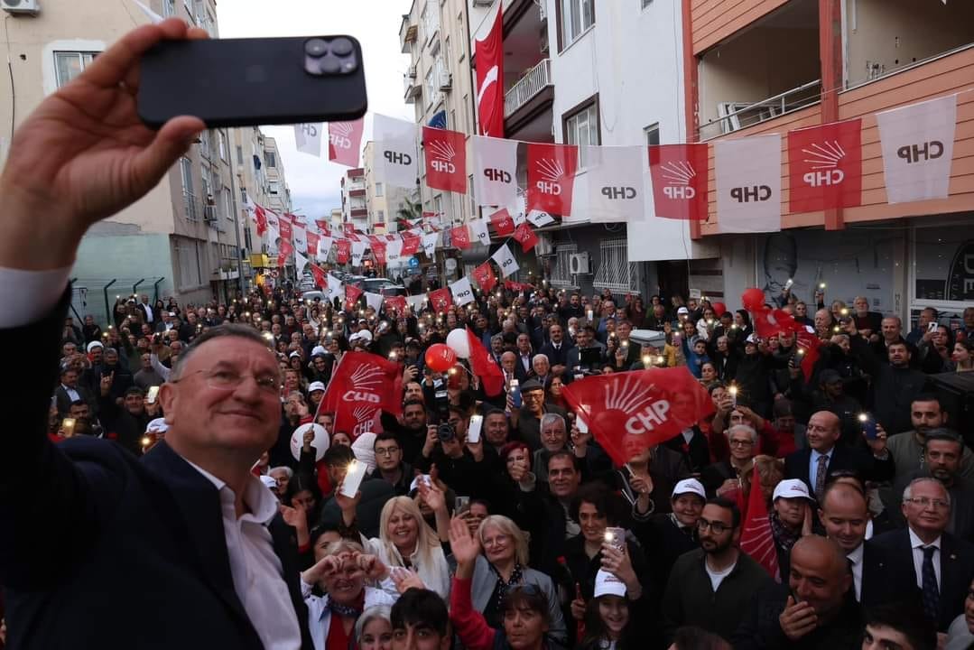 Lütfü Savaş Samandağ’da coştu: “22 yıldır Samandağ’ı yok sayan iktidar var”