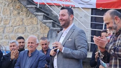 Türkiye İşçi Partisi’nin (TİP) Samandağ Belediye Başkan Adayı Emrah Karaçay,