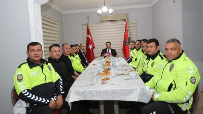 Hatay valisi Mustafa Masatlı sorumluluğu kapsamındaki devlet görevlilerine moral amaçlı