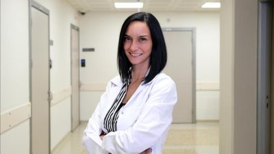 Üsküdar Üniversitesi NPİSTANBUL Hastanesi Uzman Klinik Psikolog Elvin Akı Konuk,