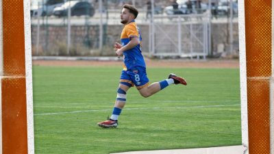 Türkiye Futbol Federasyonu (TFF) 2. Lig Beyaz Grup'ta mücadele eden