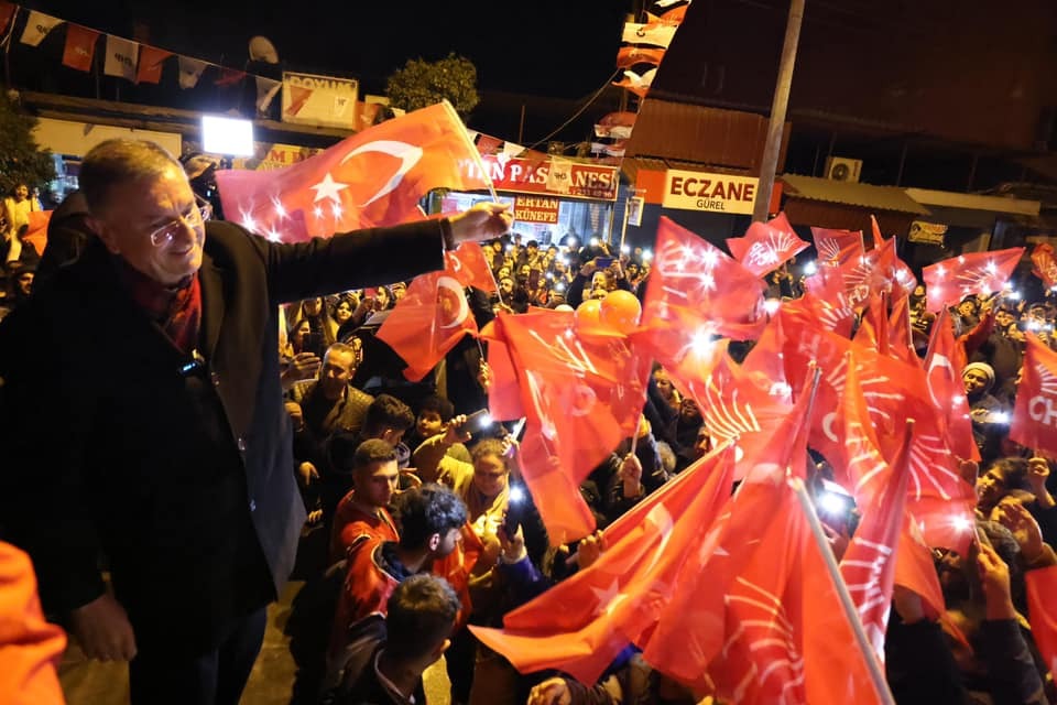 Lütfü Savaş’tan Öntürk’e Sert Tepki: “Hatay’ı Suriye’ye Benzetmek Neyin Nesi!”