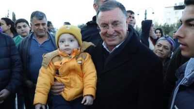 31 Mart Yerel seçimleri yaklaşırken adayların seçim gezilerinde yaptıkları ve