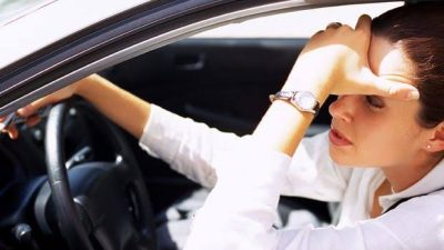 Üniversiteden yapılan açıklamada görüşlerine yer verilen Öztekin, trafikte stresle baş