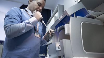 Hacettepe Üniversitesi (HÜ) Tıp Fakültesi öncülüğündeki uzmanlar, çocuklarda kronik böbrek