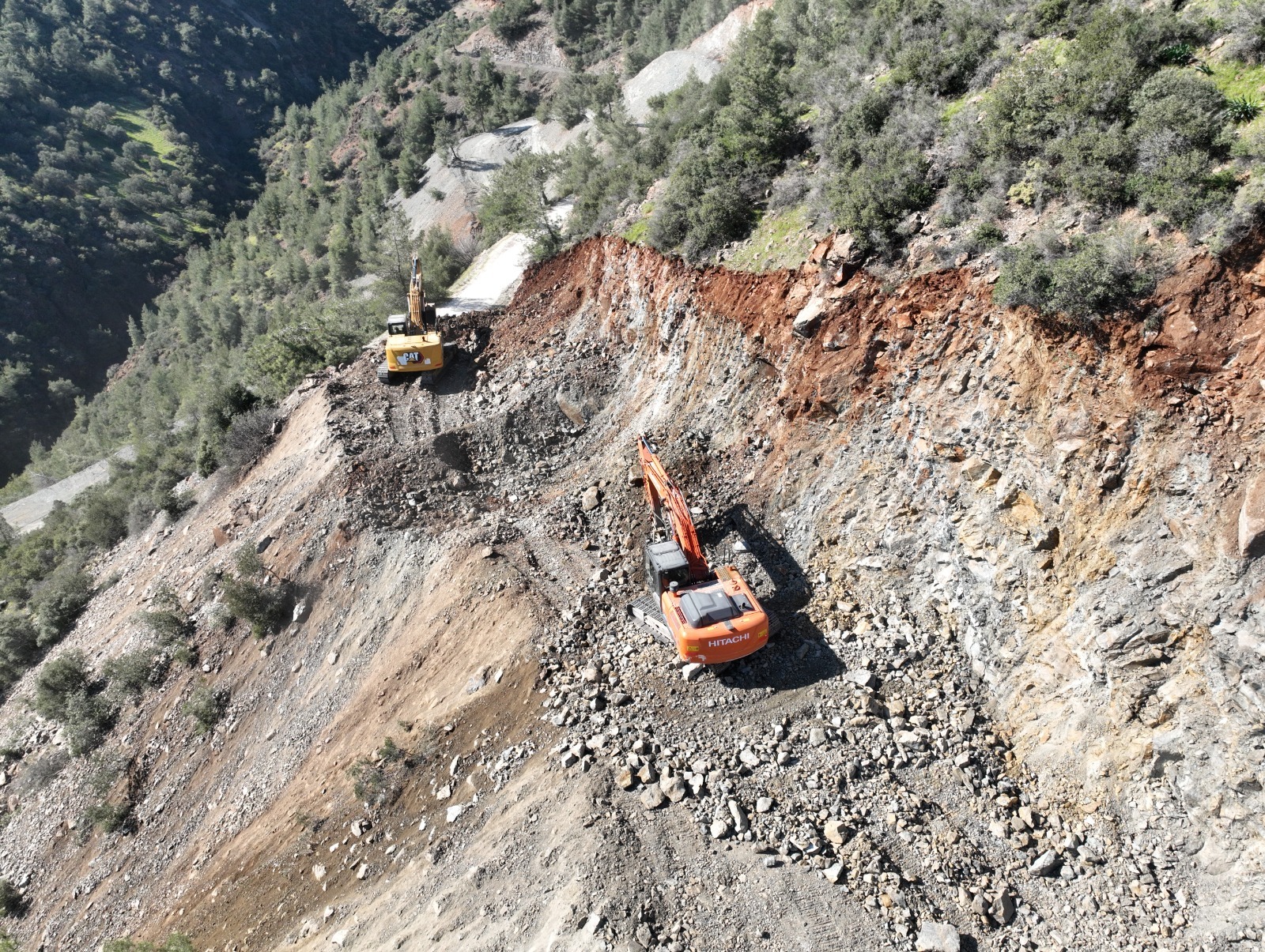 Hatay BŞB Fen işleri ekipleri sahada