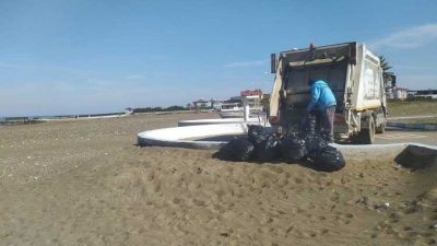 Hatay Büyükşehir Belediyesi, deniz ve sahillerin temizliği konusunda önemli bir