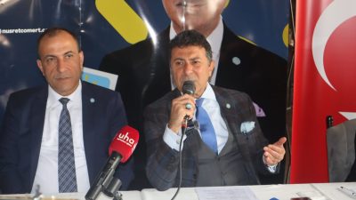 İYİ Parti Hatay BŞB Adayı Nusret Cömert kahvaltılı basın toplantısında