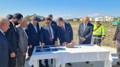Arsuz ilçesinin Gülcihan Mahallesi’ne cami kazandırılıyor. Gülcihan Mahalle Camii Temel