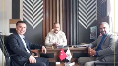 İYİ Parti’nin Antakya belediye başkan adayı Dr. Ferhat Küçükler, AKP’nin