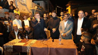 AKP’nin İskenderun Belediye Başkan adayı Mehmet Dönmez, ilçenin yüksek kesimdeki