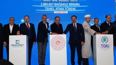 Çevre, Şehircilik ve İklim Değişikliği Bakanı Mehmet Özhaseki Hatay’da gerçekleştirilen