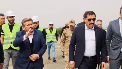 Hatay Valisi Mustafa Masatlı, Erzin ilçesi Hürriyet Mahallesinde yapı devam