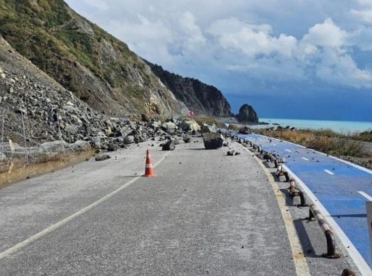 Samandağ –  Arsuz yolu yine kapandı