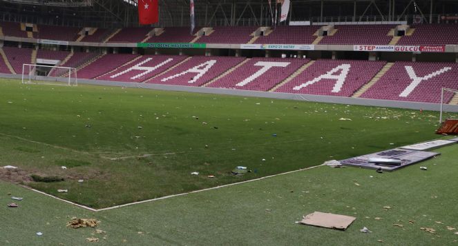 Hatay’da bulunan stadyumun bakımı