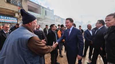 DEVA Partisi Genel Başkanı Ali Babacan, Hatay’a partili belediye başkanı