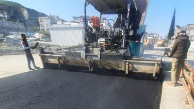 Hatay Büyükşehir Belediyesi, Antakya ilçesine bağlı Narlıca Mahallesi’nde altyapı iyileştirme